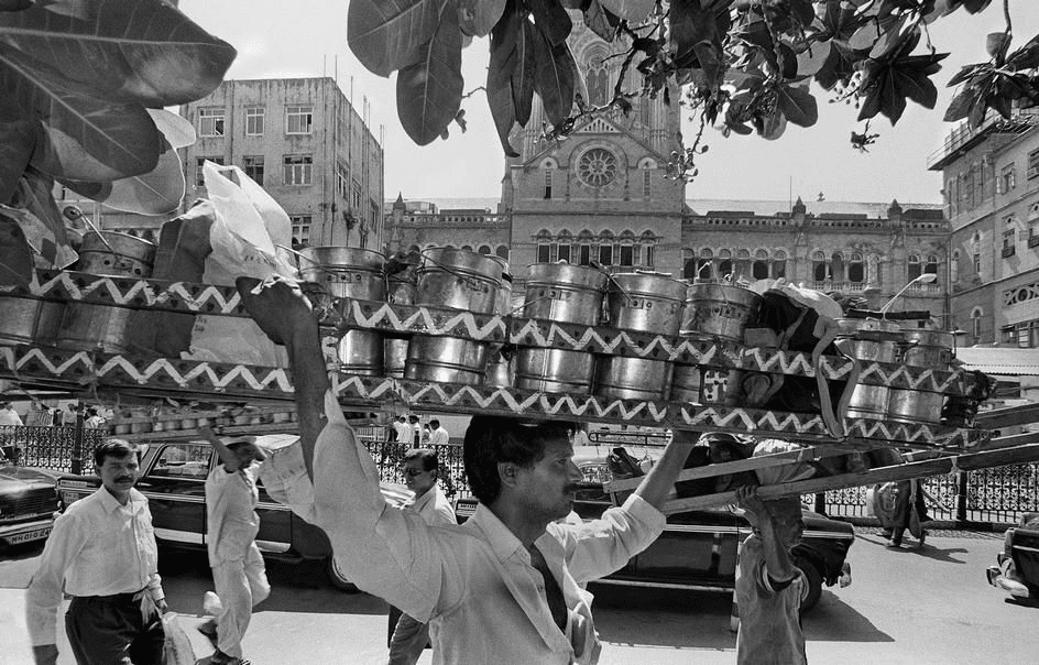 history of mumbai dabbawlas